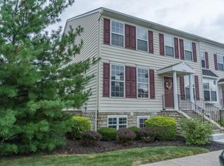 7014 Gallant Fox Dr, New Albany, OH