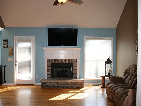4th image of 1164 Eastland Dr