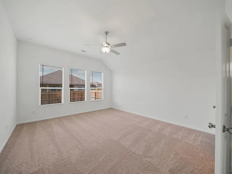 6631 Morgan Path — Photo 15
