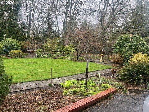 4th image of 89805 Sprague Rd