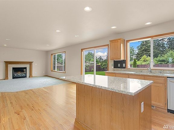 3rd image of 7625 278th Pl NW