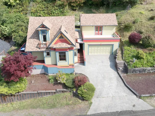 209 Ferry Street, South Bend, WA 98586