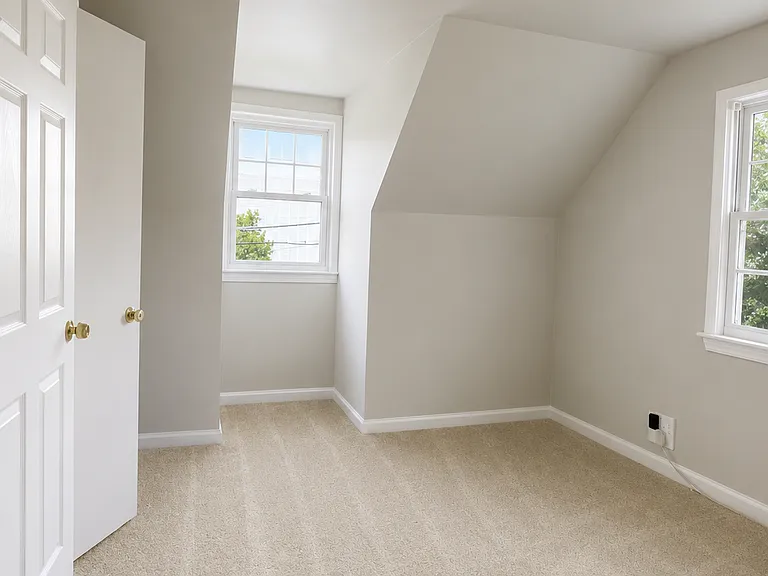 1324 S Dinwiddie St — Photo 11