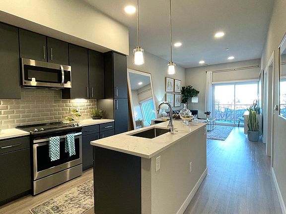 2nd image of 1749 N Lafayette St #814