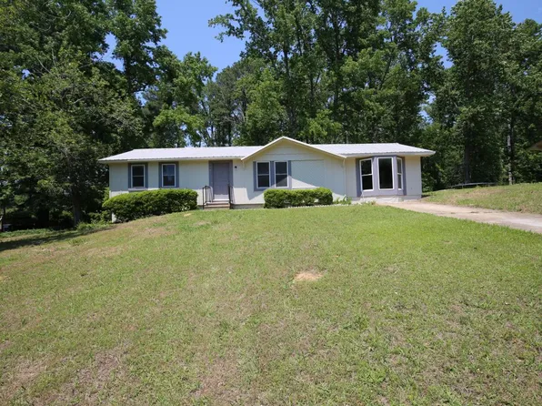 5076 Oak Leaf Cir, Adamsville, AL 35005