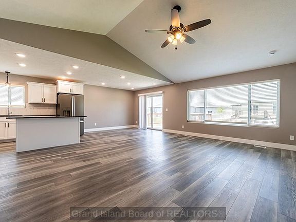 4th image of 1416 Sagewood Ave