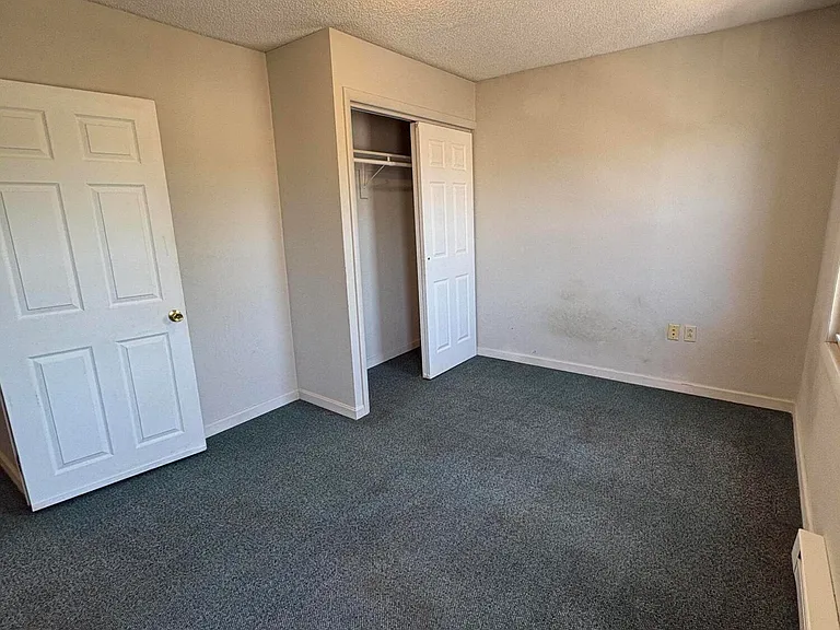 54 Diamond Ave — Photo 8