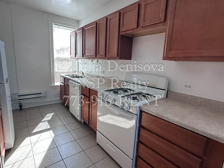 918 Green Bay Rd #2L — Photo 6