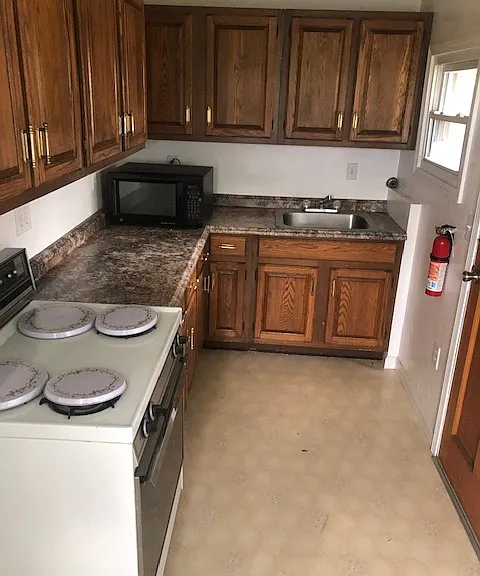 416 White St — Photo 6