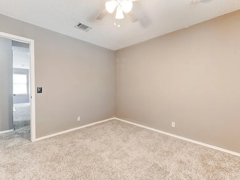 16913 Langland Rd — Photo 13