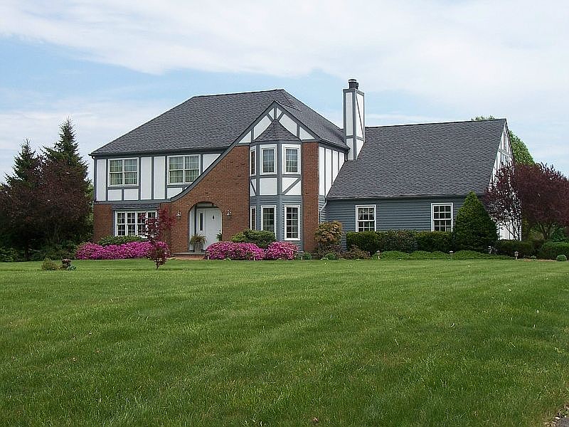 Beautiful updated Tudor