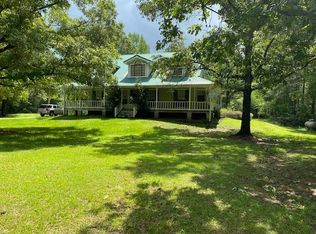 49 Chester Lee Rd, Poplarville, MS 39470