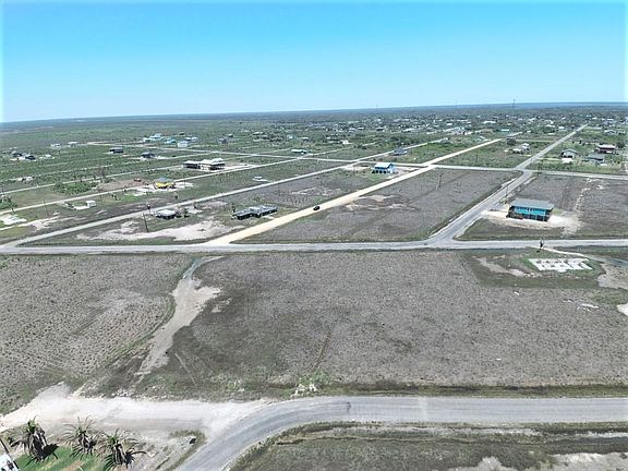 5th image of 643 Northwest Dr