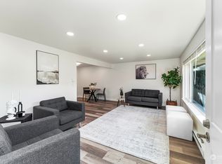 1302 Cascade Dr APT 2, Everett, WA