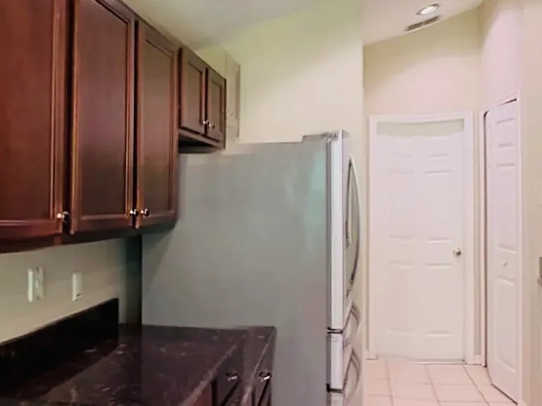 5528 Misty Wood Ct — Photo 14