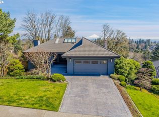 2912 Orchard Hill Pl, Lake Oswego, OR 97035
