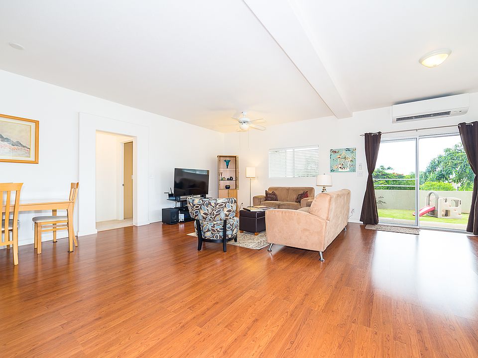2nd image of 94-1047 Pumaia Pl
