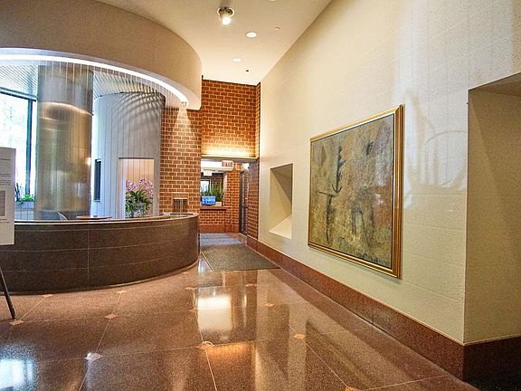 5th image of 3660 N Lake Shore Dr APT 2201