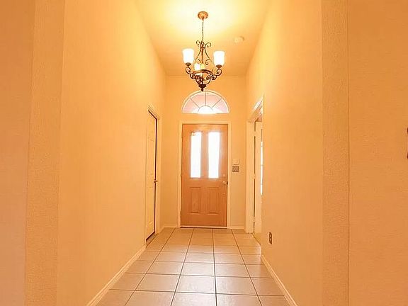 2nd image of 1510 Ash Ln #A
