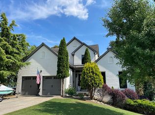 215 Mill Grove Way SW, Smyrna, GA 30082