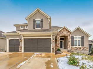 16429 Perry St, Overland Park, KS 66085