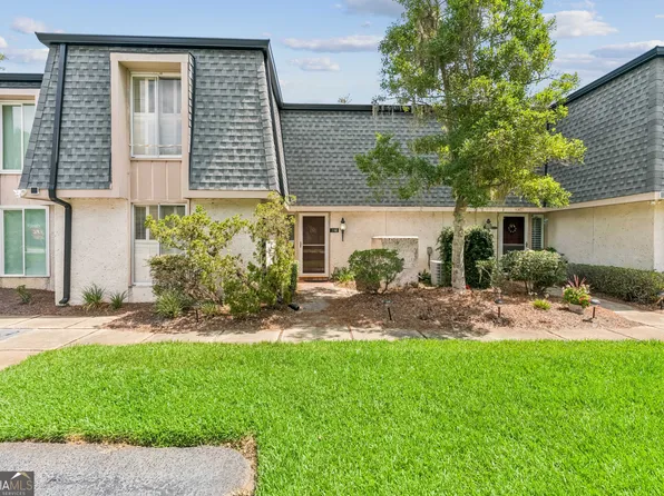205 Palm Dr, Saint Simons Island, GA 31522