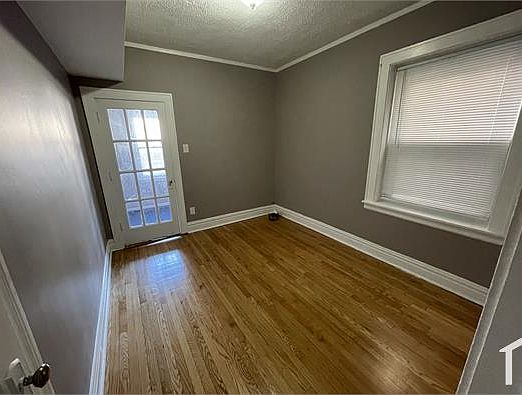 3rd image of 8022 S Saint Lawrence Ave #2