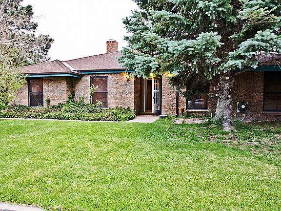 2nd image of 3005 Toreador Dr NE