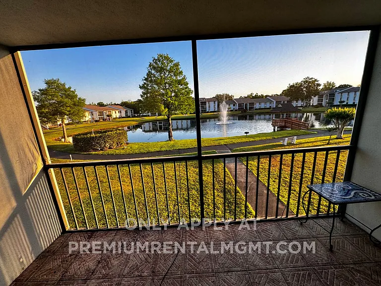 8205 Sun Spring Cir #72 — Photo 6