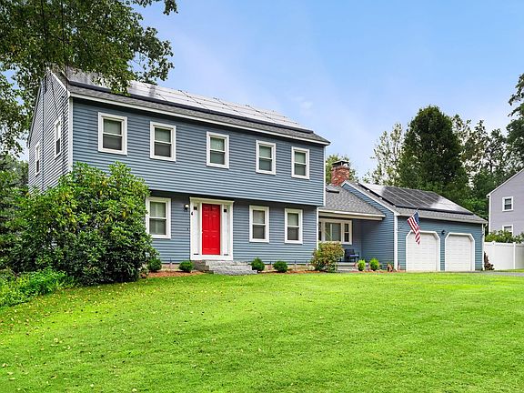 2nd image of 4 Tuckerwood Court
