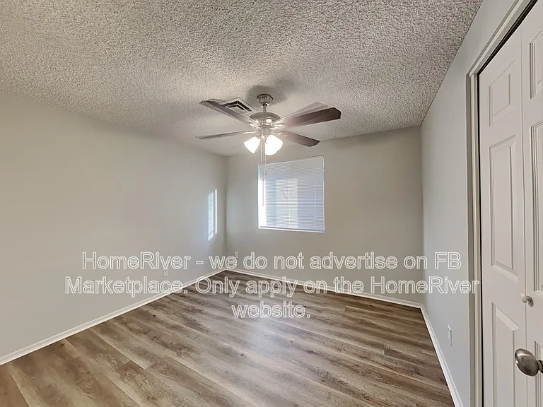 15426 N 61st Dr — Photo 6