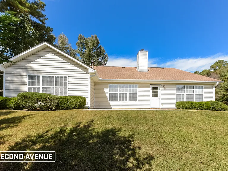 2725 Lenora Springs Dr — Photo 16
