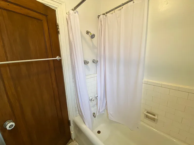 Enjoy a well deserved soak in this classic cast-iron tub and let your worries wash away.