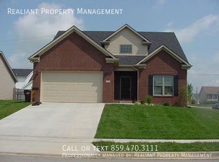 236 Lynwood Dr, Nicholasville, KY 40356