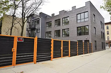 Rented by Park Property Advisors