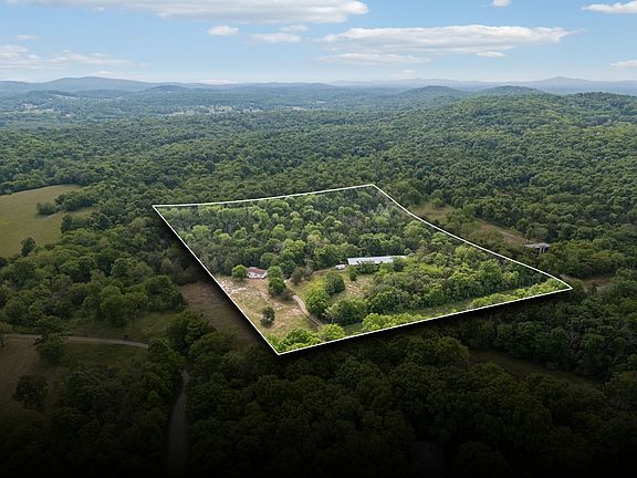 3rd image of 8558 Taliaferro Rd