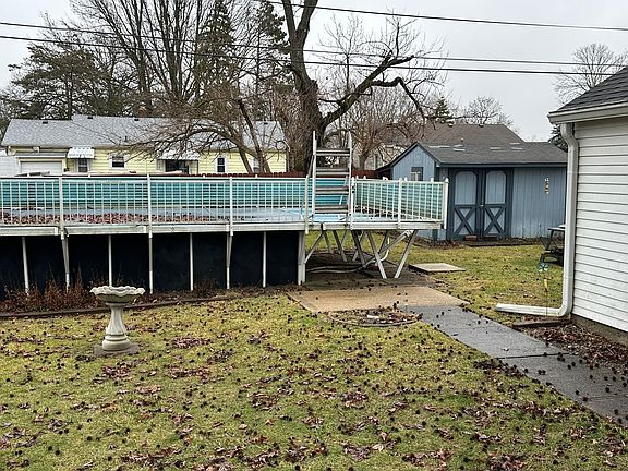 5th image of 85 Woodside Ave