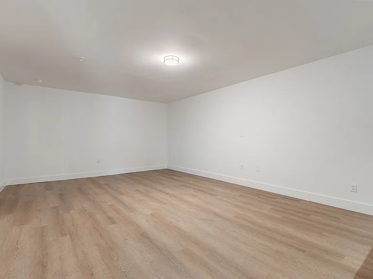 Hardwood Style Flooring