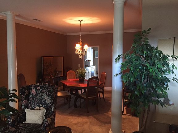 5th image of 5009 Frankford Dr SE