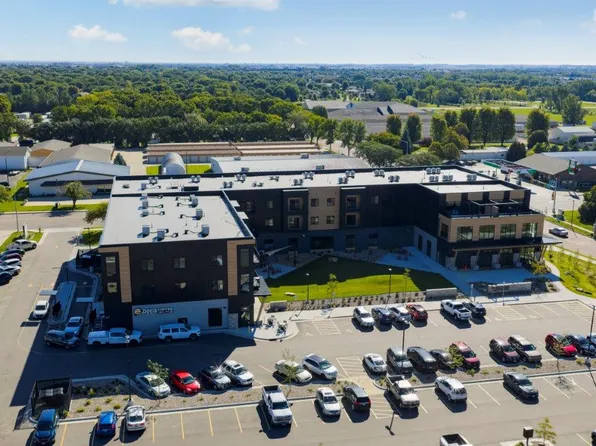 Apartments @ Trails Head, 1130 Main Ave S #5ed486682, Brookings, SD 57006