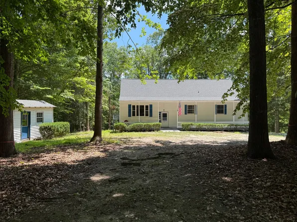 5600 Pear Cottage Ln, Quinton, VA 23141