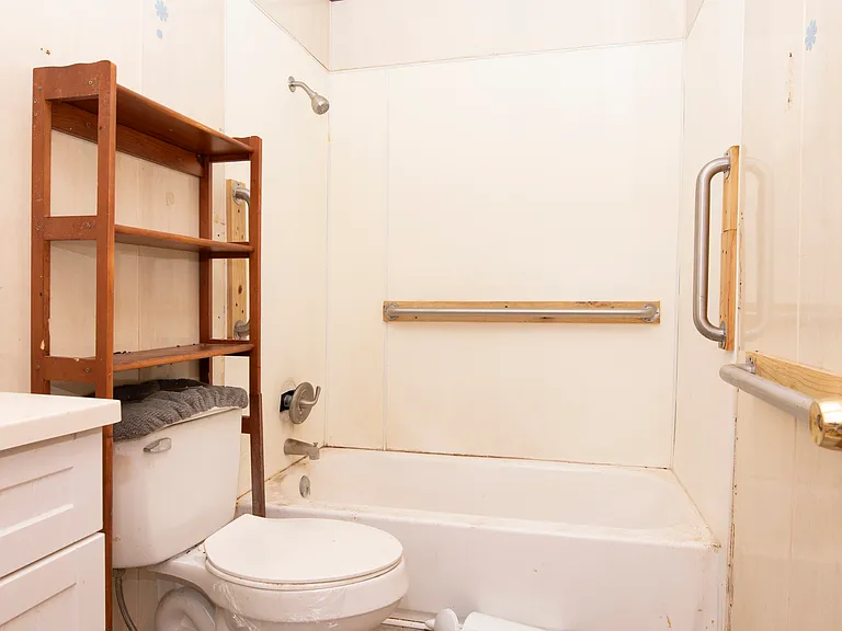 407 Nugier St — Photo 29