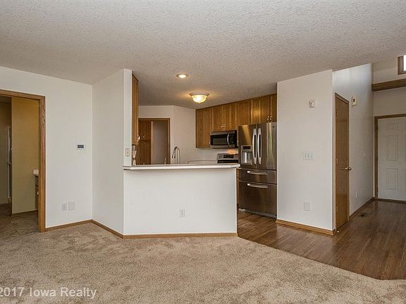5th image of 1409 NW Northwood Dr