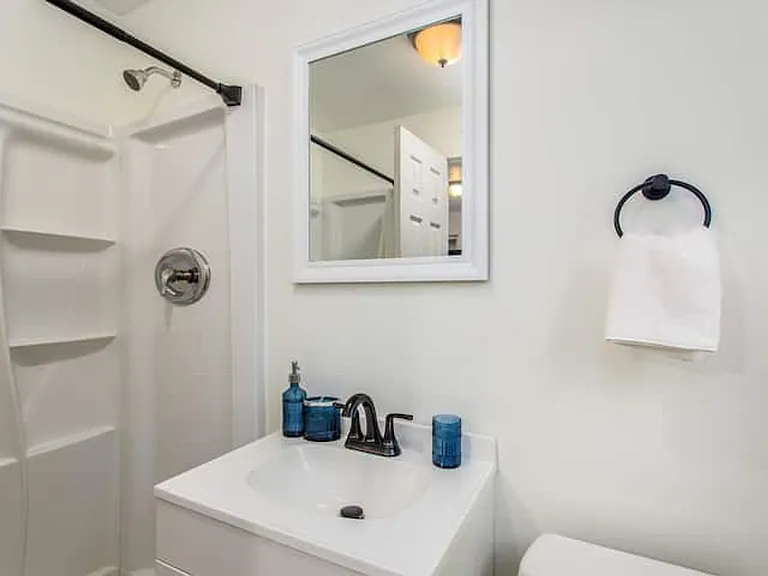 1359 Jasper Ave #2 — Photo 29