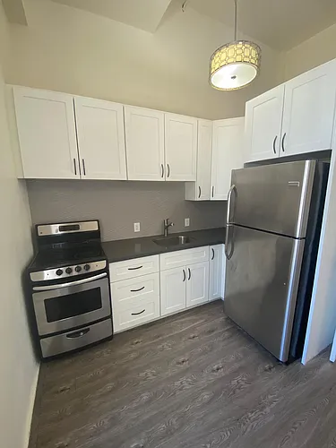 35 Russia Ave #B Photo 1 35 Russia Ave #B Photo 1