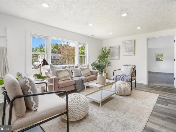 2806 Harford Rd, Fallston, MD 21047