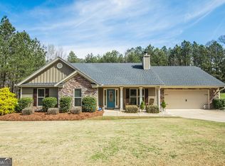 141 Spetchley Way, Bogart, GA 30622