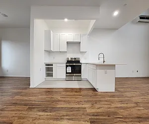 Rented by JB Mac Real Estate Inc.