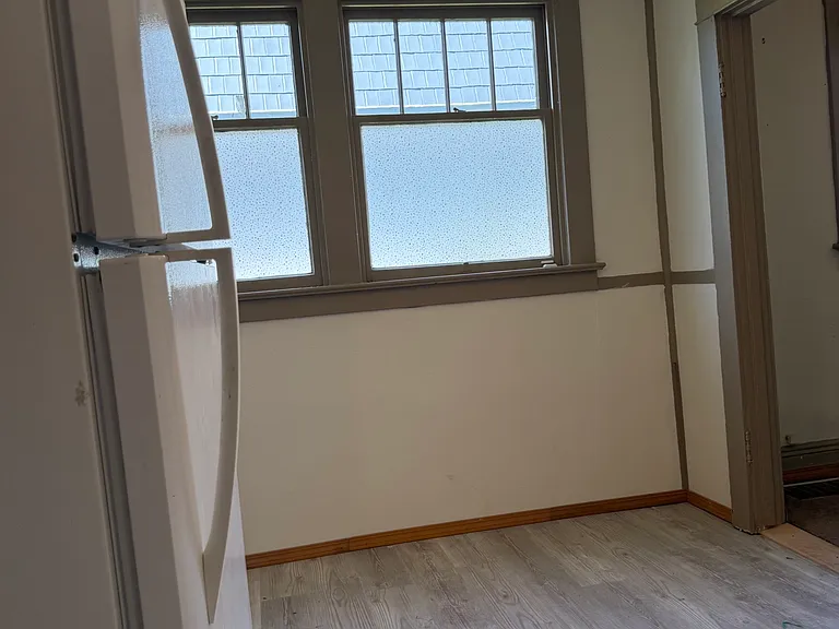 933 SE 45th Ave — Photo 19