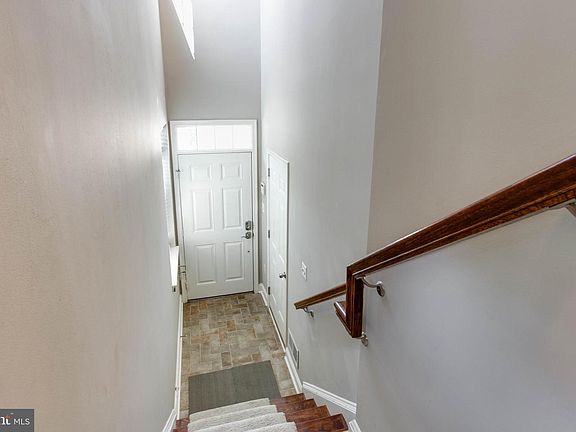 5th image of 9318 Rock Ripple Ln